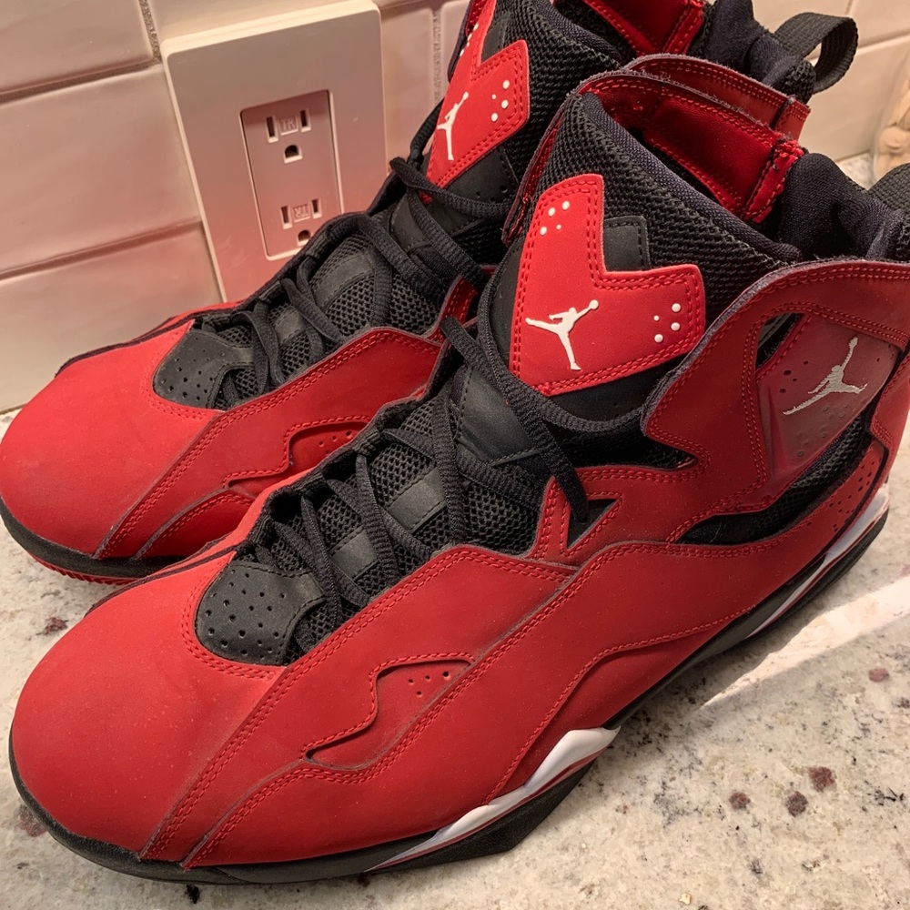 Jordan True Flights Gym Red